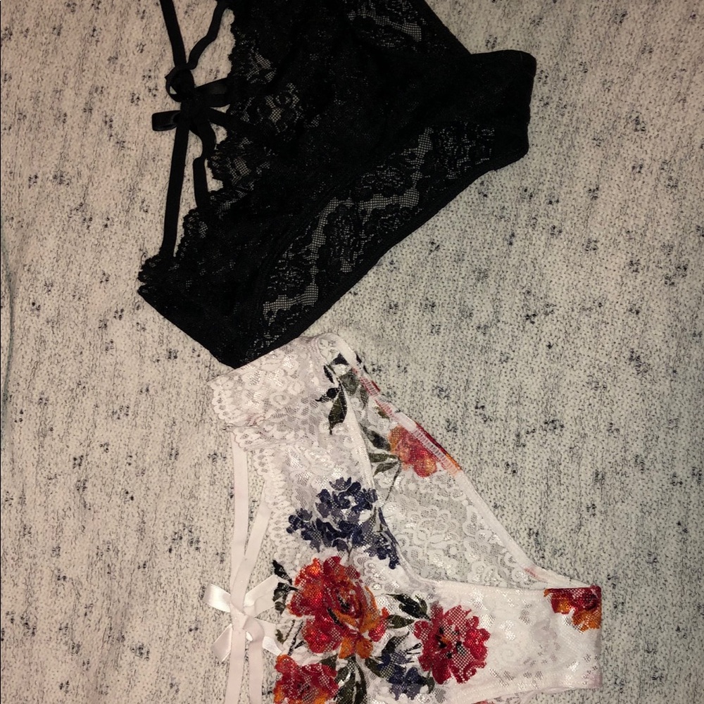 2 NWOT torrid caged panties.